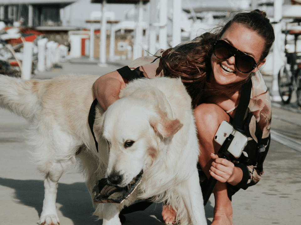 Vrouw met hond – dierendag