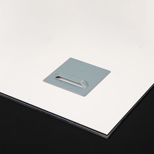 Système d'accrochage de miroir