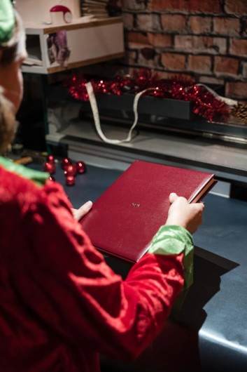 25x25 premium hardcover photo book with embossing