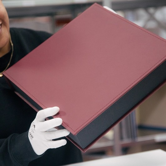 Handgefertigte maßgefertigte Aufbewahrungsbox