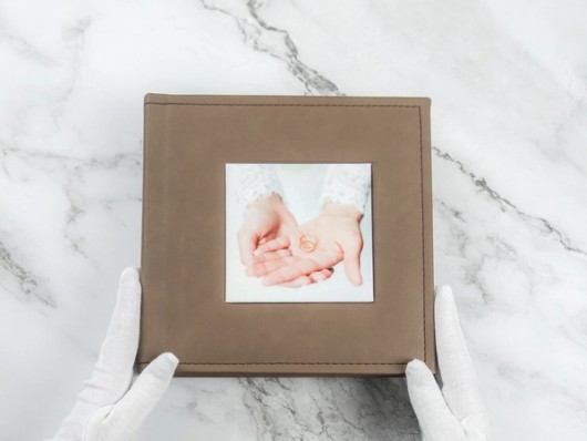 Luxury wedding album with Deluxe cover