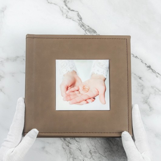 Luxury wedding album with Deluxe cover