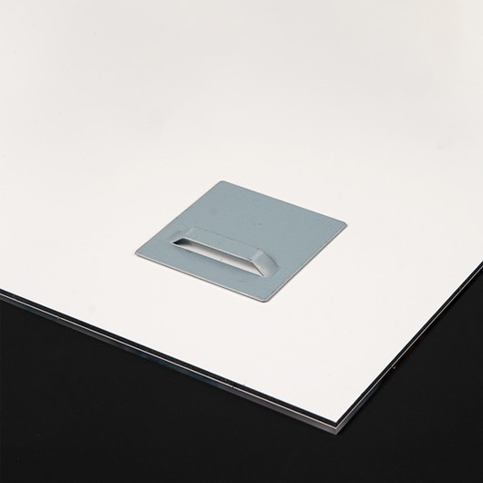 Mirror hanging system