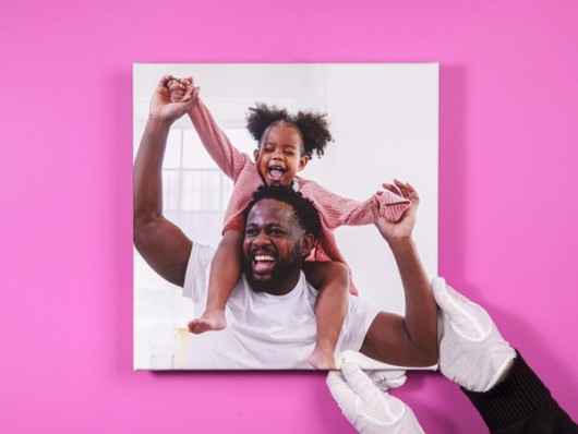 Photo sur toile sur fond rose