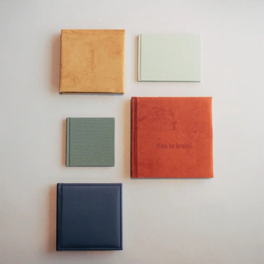 Collection de différents livres photo