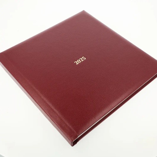 Jahrbuch: 20x20 Premium-Hardcover mit Prägung