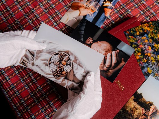 Photo prints in a Christmas atmosphere