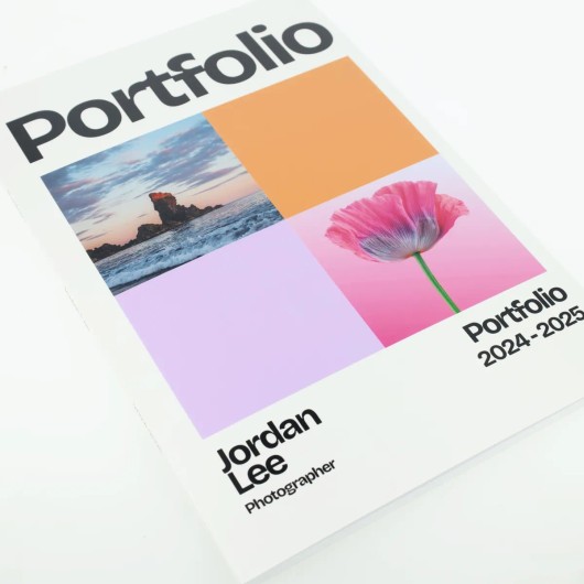 Jahrbuch: 30x20 cm Hardcover-Fotobuch