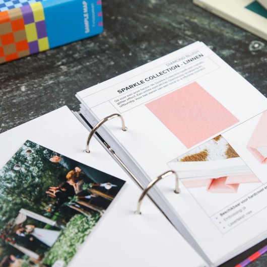 Muster der Fotocover-Materialien